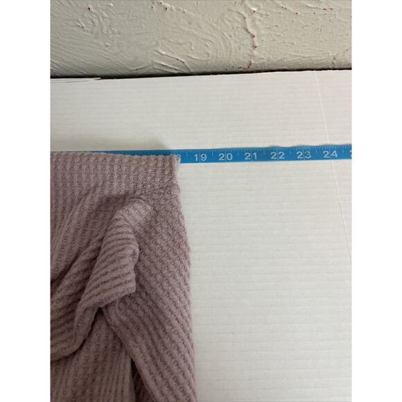 SOCIALITE Nordstrom Mauve Pink Waffle Weave Long Sleeve V Neck Top Blouse Small - Picture 6 of 6